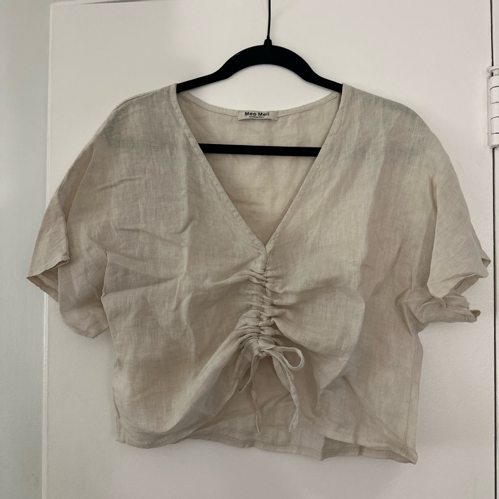 Moa Moll Ruched V-Neck Cream Linen Crop Top